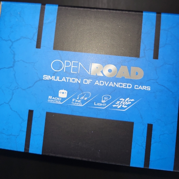 Racing remote control car - Picture 2 of 4